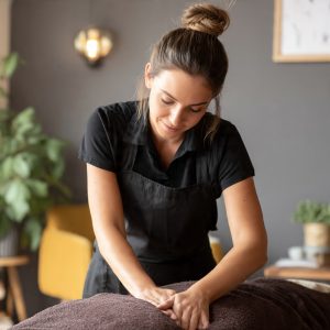 Masajes en Las Condes: Terapias Profesionales para Tu Bienestar